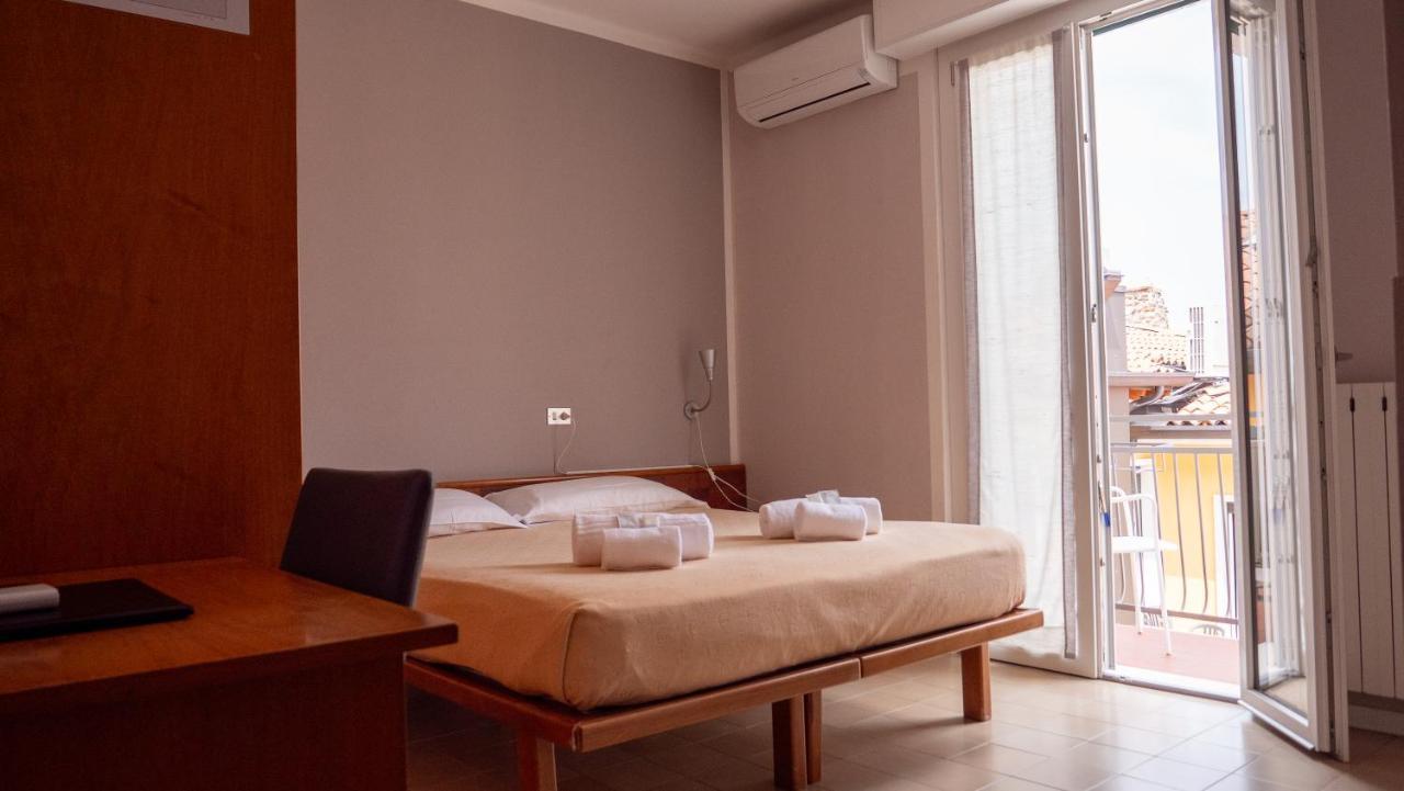Albergo Tecla Lazise Esterno foto
